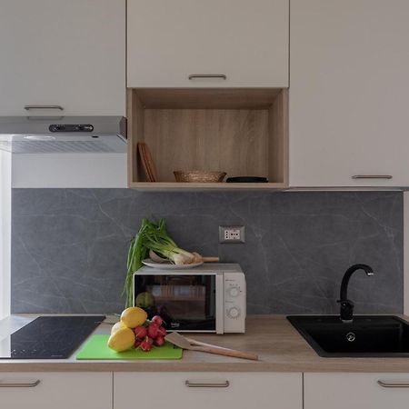 Iflat Bright Brand New 3-Bedroom Apt In Monti ローマ エクステリア 写真
